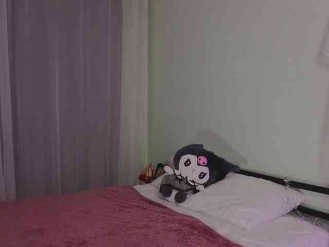 MiaLuw webcam