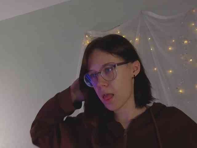 MiaLuw webcam