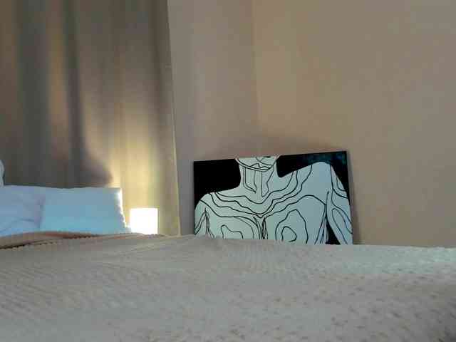 MiaLuw webcam