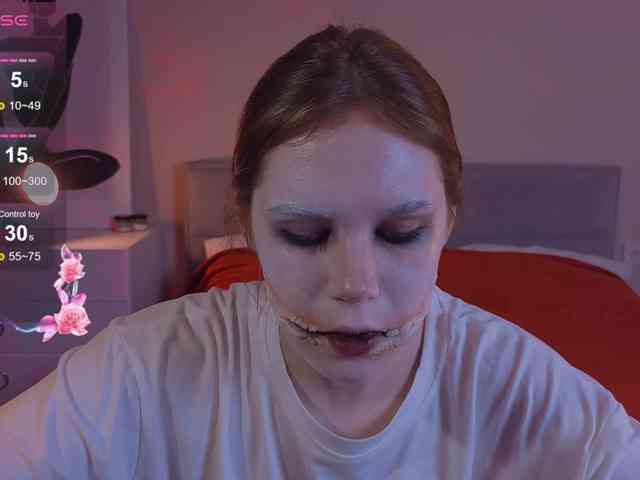 MiaLuw webcam