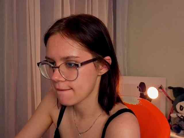 MiaLuw webcam
