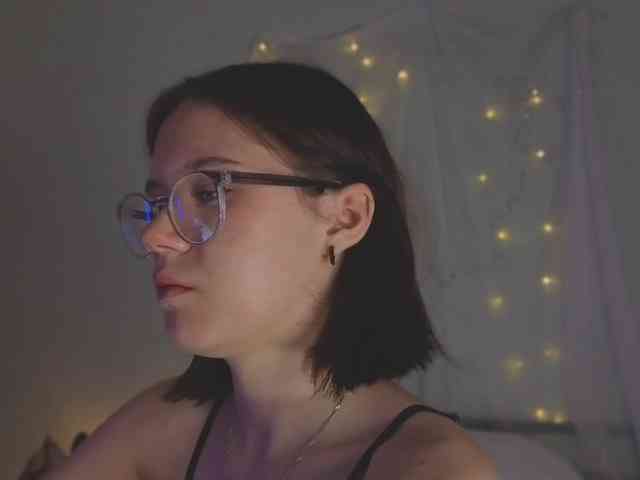 MiaLuw webcam