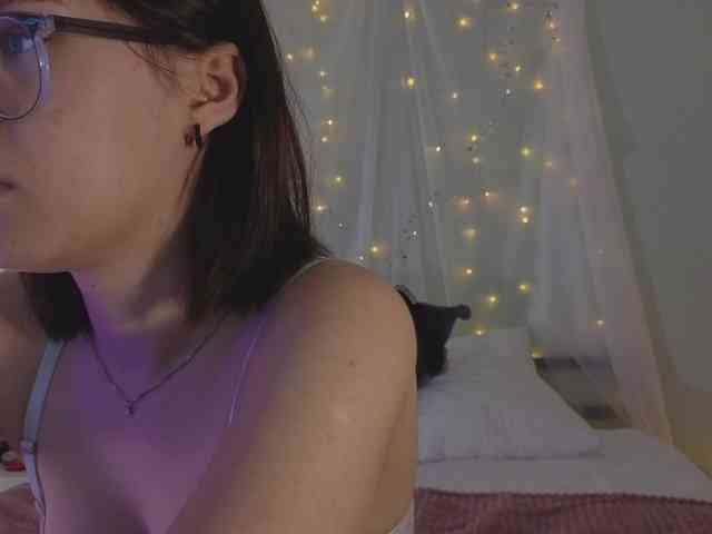 MiaLuw webcam