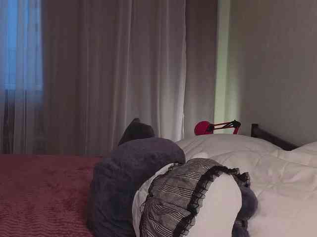 MiaLuw webcam