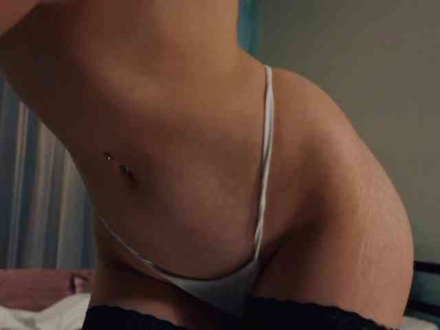 MiaLuw webcam