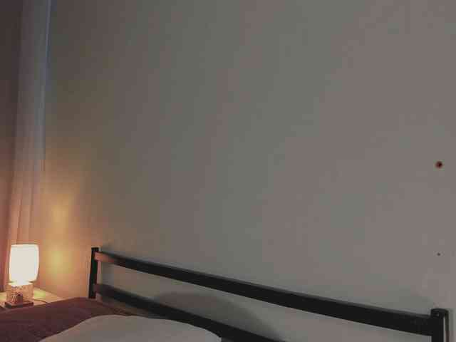 MiaLuw webcam