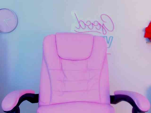 Sakuraa-queen webcam
