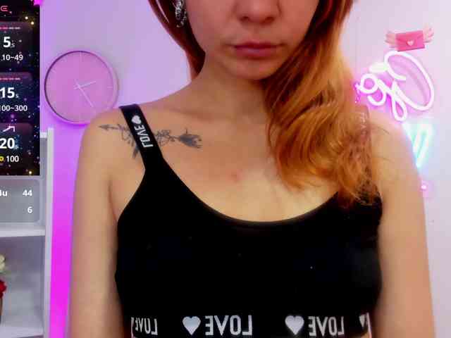 Sakuraa-queen webcam