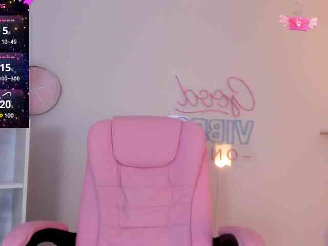 Sakuraa-queen webcam