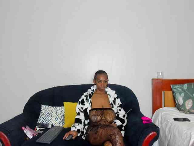 Aalisha-Jade webcam