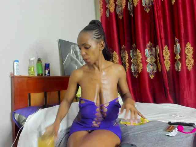Aalisha-Jade webcam