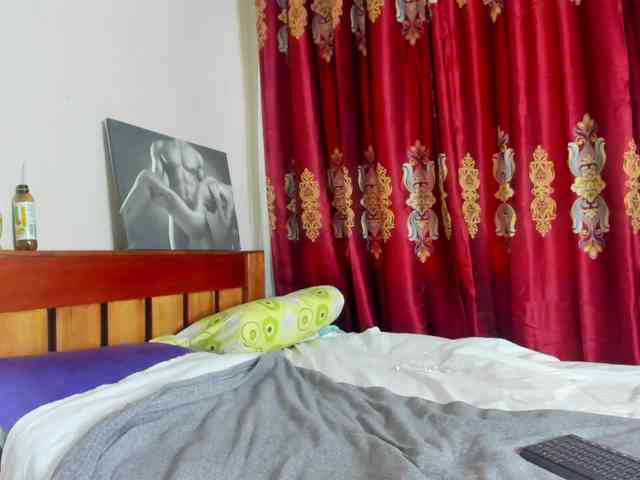 Aalisha-Jade webcam