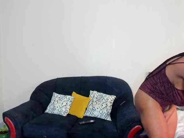 Aalisha-Jade webcam