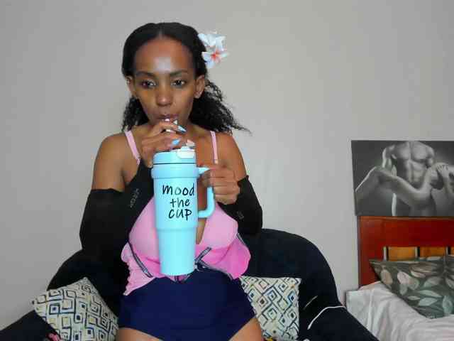 Aalisha-Jade webcam
