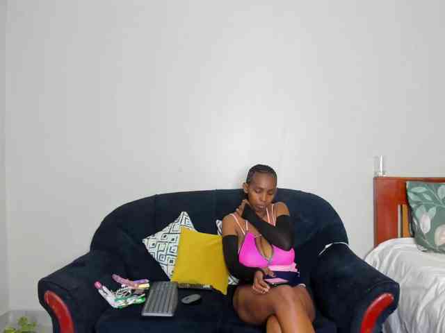 Aalisha-Jade webcam