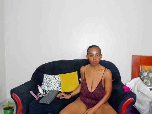 Aalisha-Jade webcam