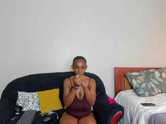 Aalisha-Jade webcam