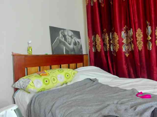 Aalisha-Jade webcam