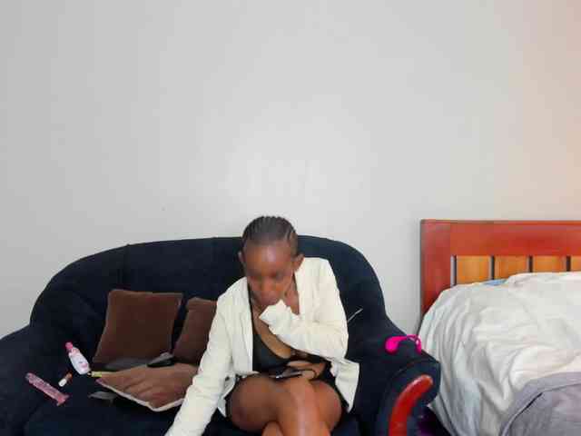 Aalisha-Jade webcam