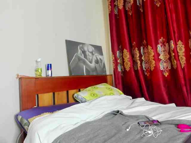 Aalisha-Jade webcam