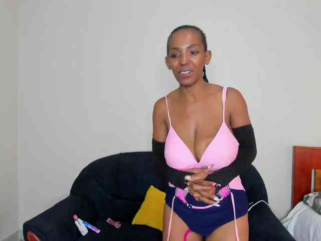 Aalisha-Jade webcam