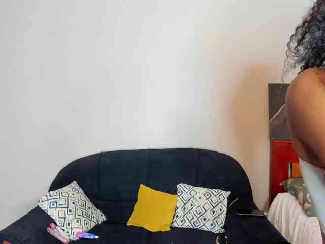 Aalisha-Jade webcam