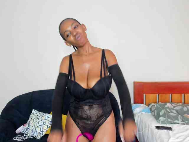 Aalisha-Jade webcam
