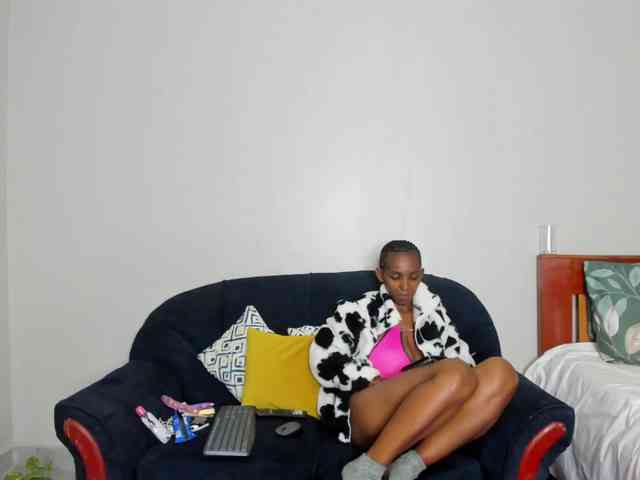 Aalisha-Jade webcam