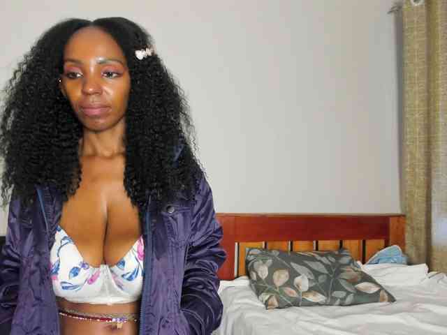 Aalisha-Jade webcam