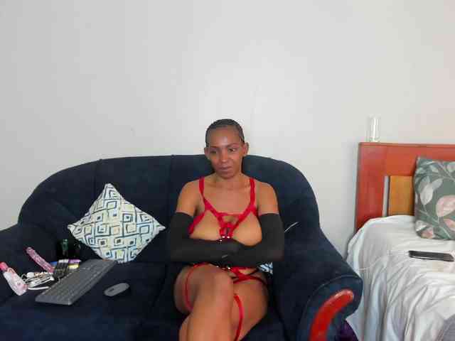 Aalisha-Jade webcam