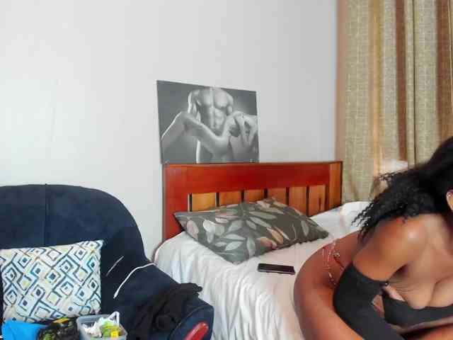 Aalisha-Jade webcam