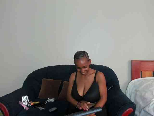 Aalisha-Jade webcam