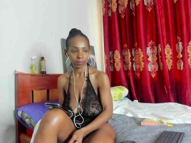 Aalisha-Jade webcam