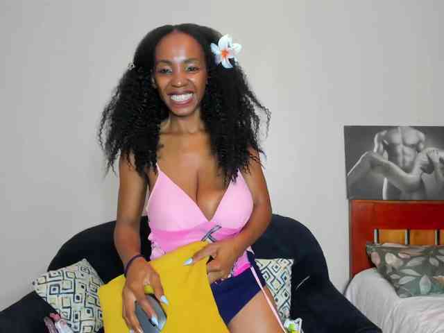 Aalisha-Jade webcam