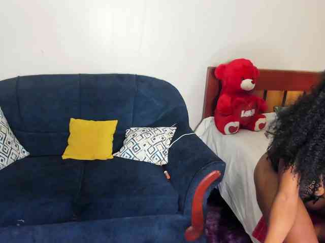Aalisha-Jade webcam