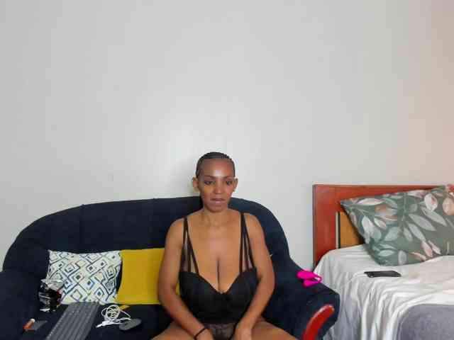 Aalisha-Jade webcam