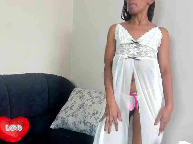 Aalisha-Jade Aalisha-Jade