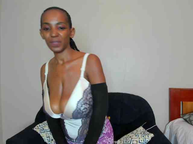 Aalisha-Jade webcam