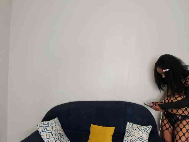 Aalisha-Jade webcam