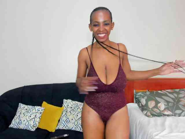 Aalisha-Jade webcam