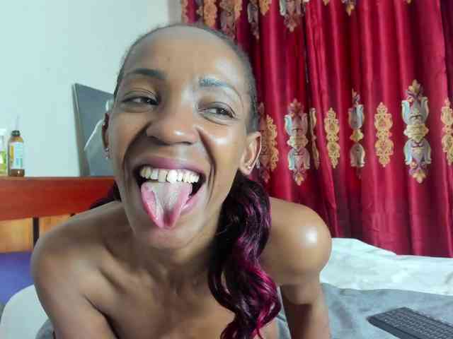 Aalisha-Jade webcam