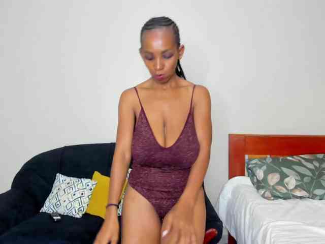 Aalisha-Jade webcam