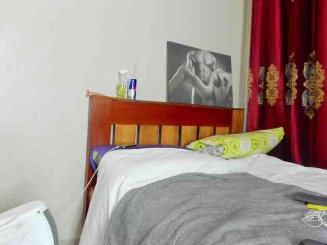 Aalisha-Jade webcam