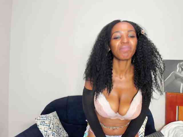 Aalisha-Jade webcam