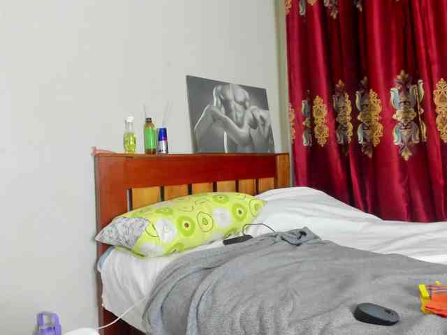 Aalisha-Jade webcam