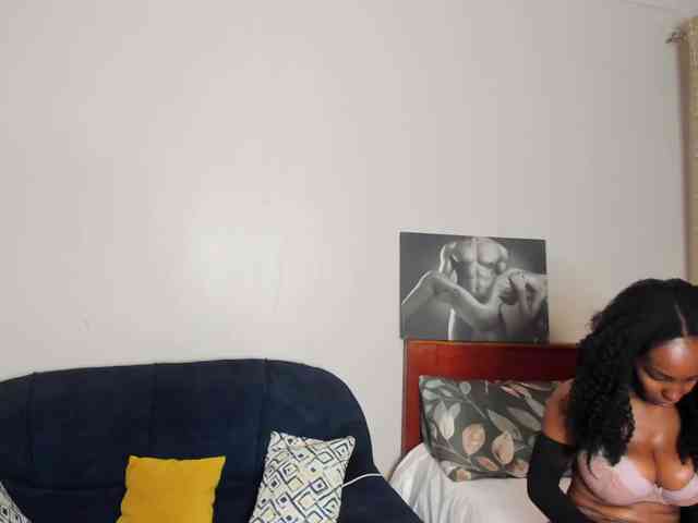 Aalisha-Jade webcam