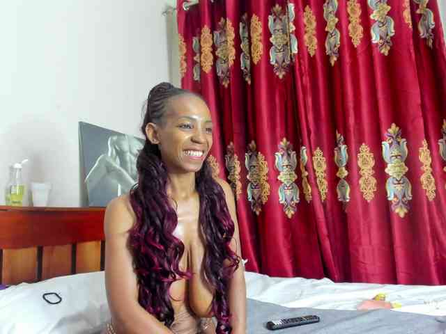 Aalisha-Jade webcam