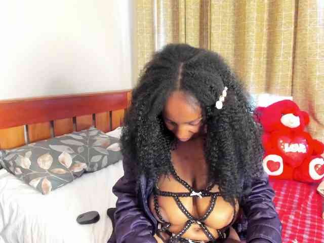Aalisha-Jade webcam