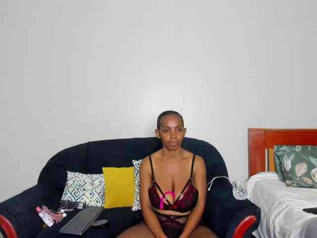Aalisha-Jade webcam