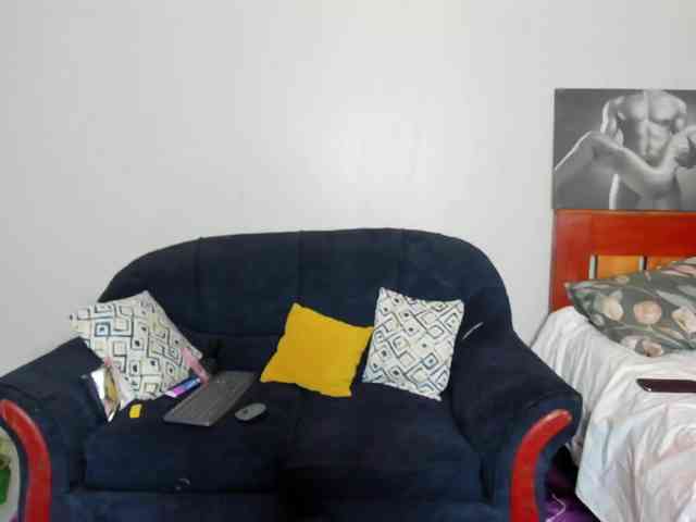 Aalisha-Jade webcam